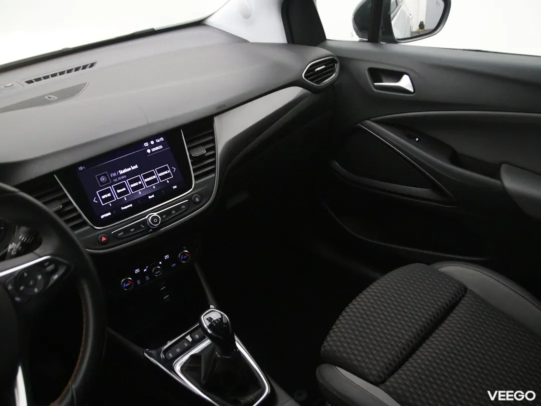 Opel Crossland X 1.2 81kW