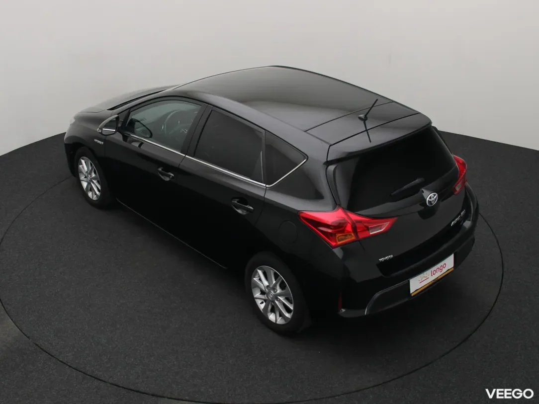 Toyota Auris 1.8 100kW
