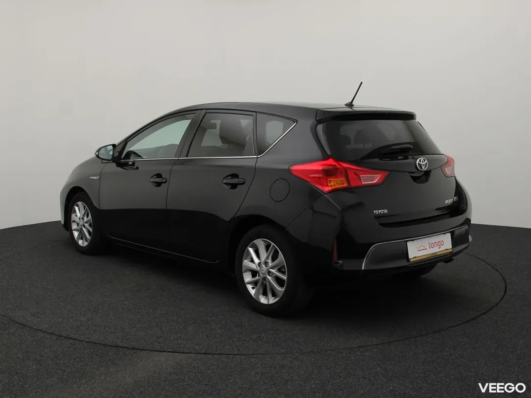 Toyota Auris 1.8 100kW