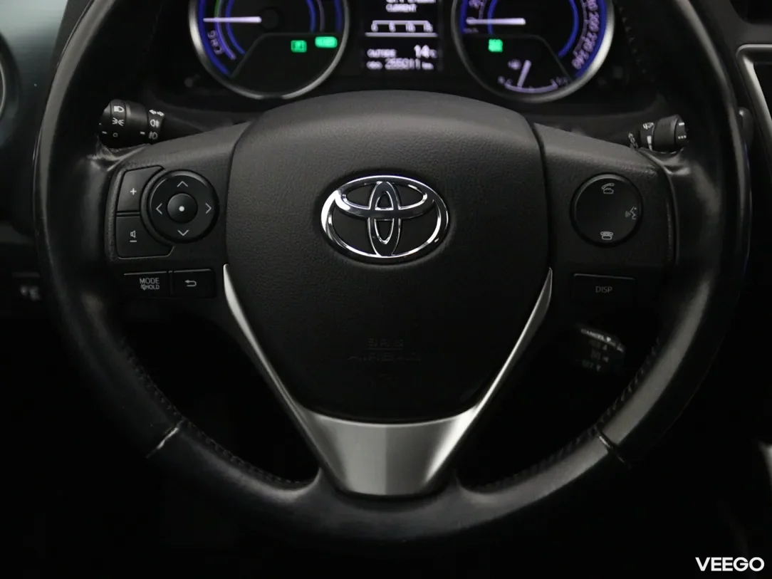 Toyota Auris 1.8 100kW