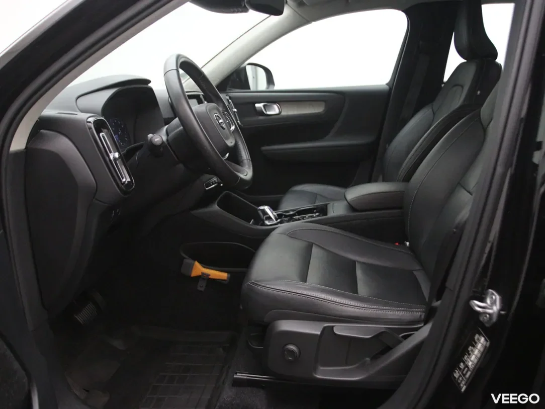 Volvo XC40 2 140kW