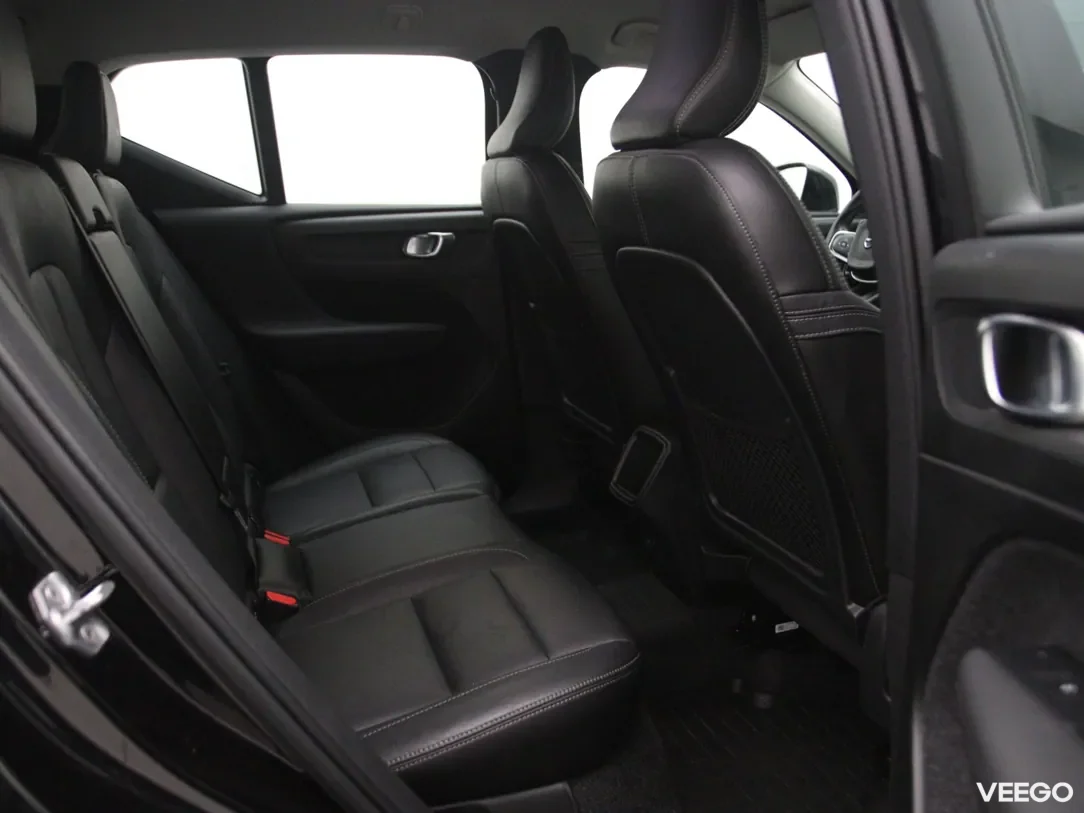 Volvo XC40 2 140kW