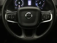 Volvo XC40 2 140kW thumbnail