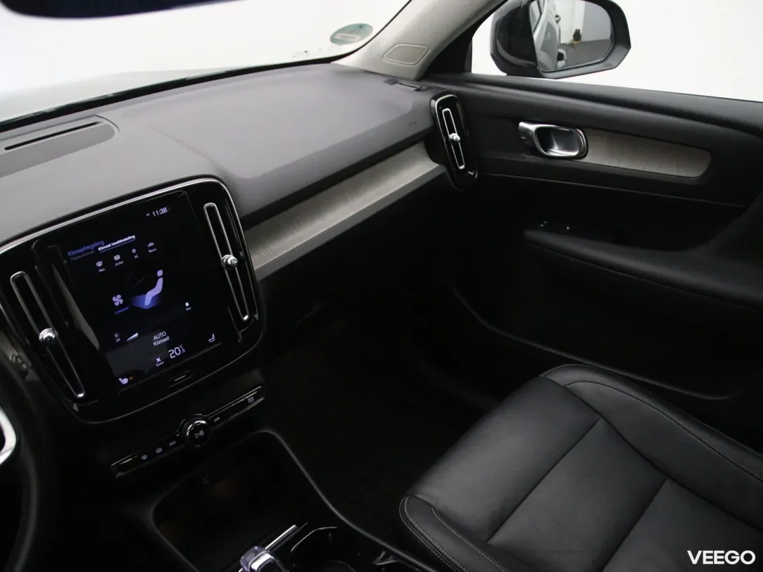 Volvo XC40 2 140kW