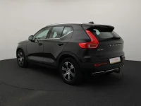 Volvo XC40 2 140kW thumbnail