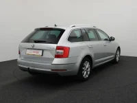 Skoda Octavia 1.5 110kW thumbnail