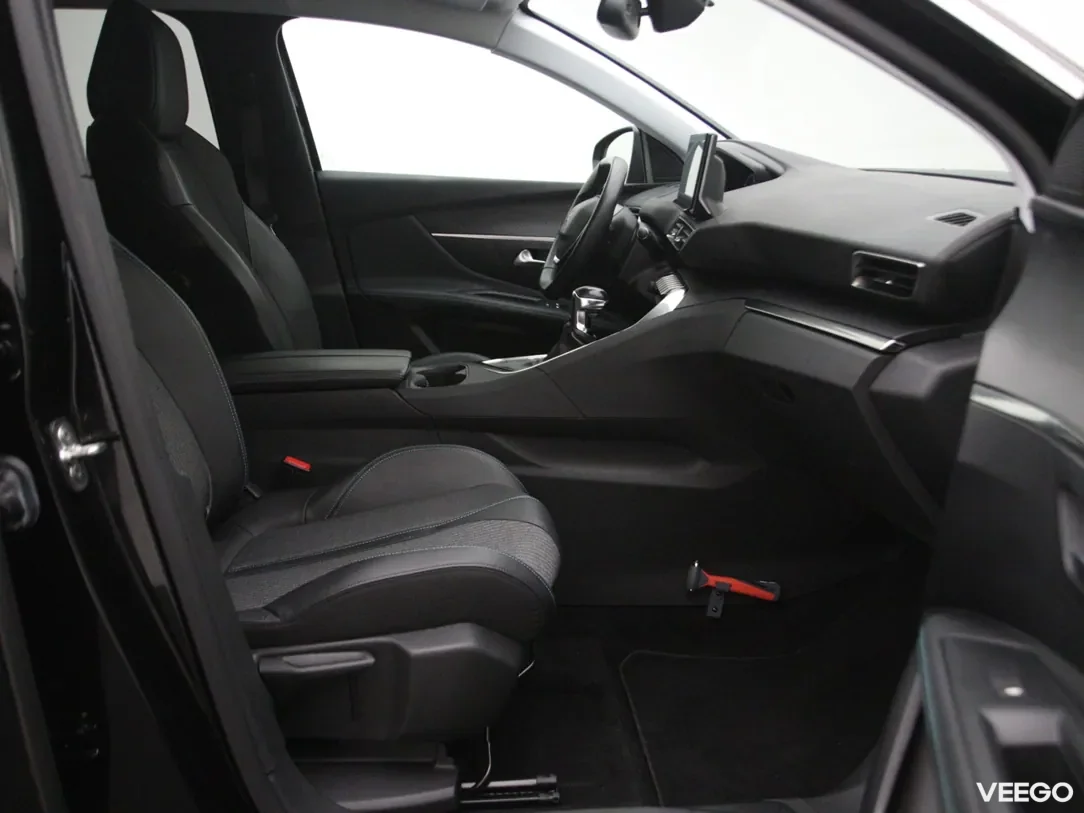 Peugeot 3008 1.2 96kW