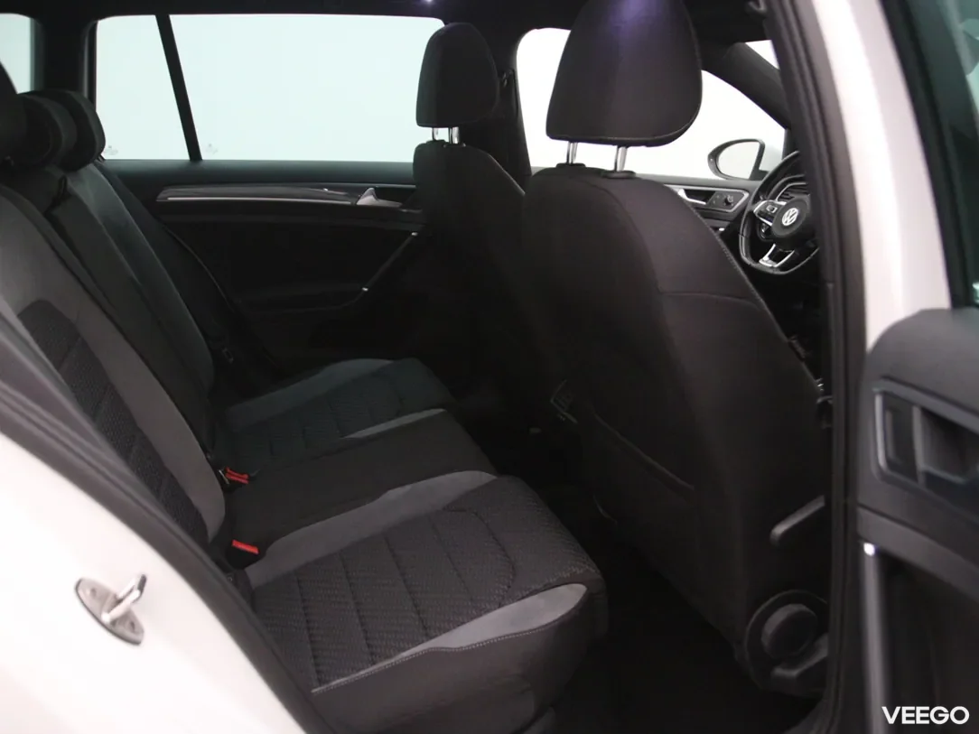 Volkswagen Golf 1.5 110kW