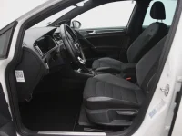 Volkswagen Golf 1.5 110kW thumbnail