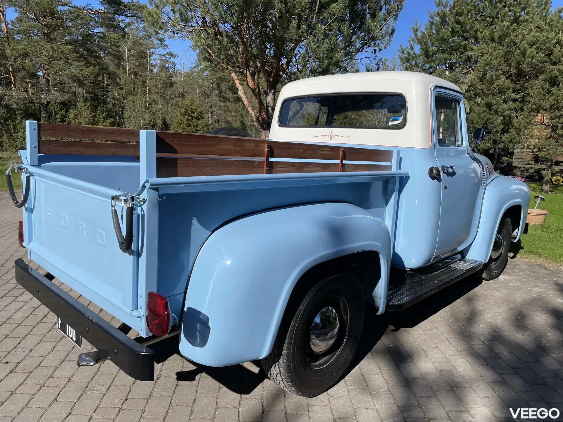 Ford F100 4.5 128kW