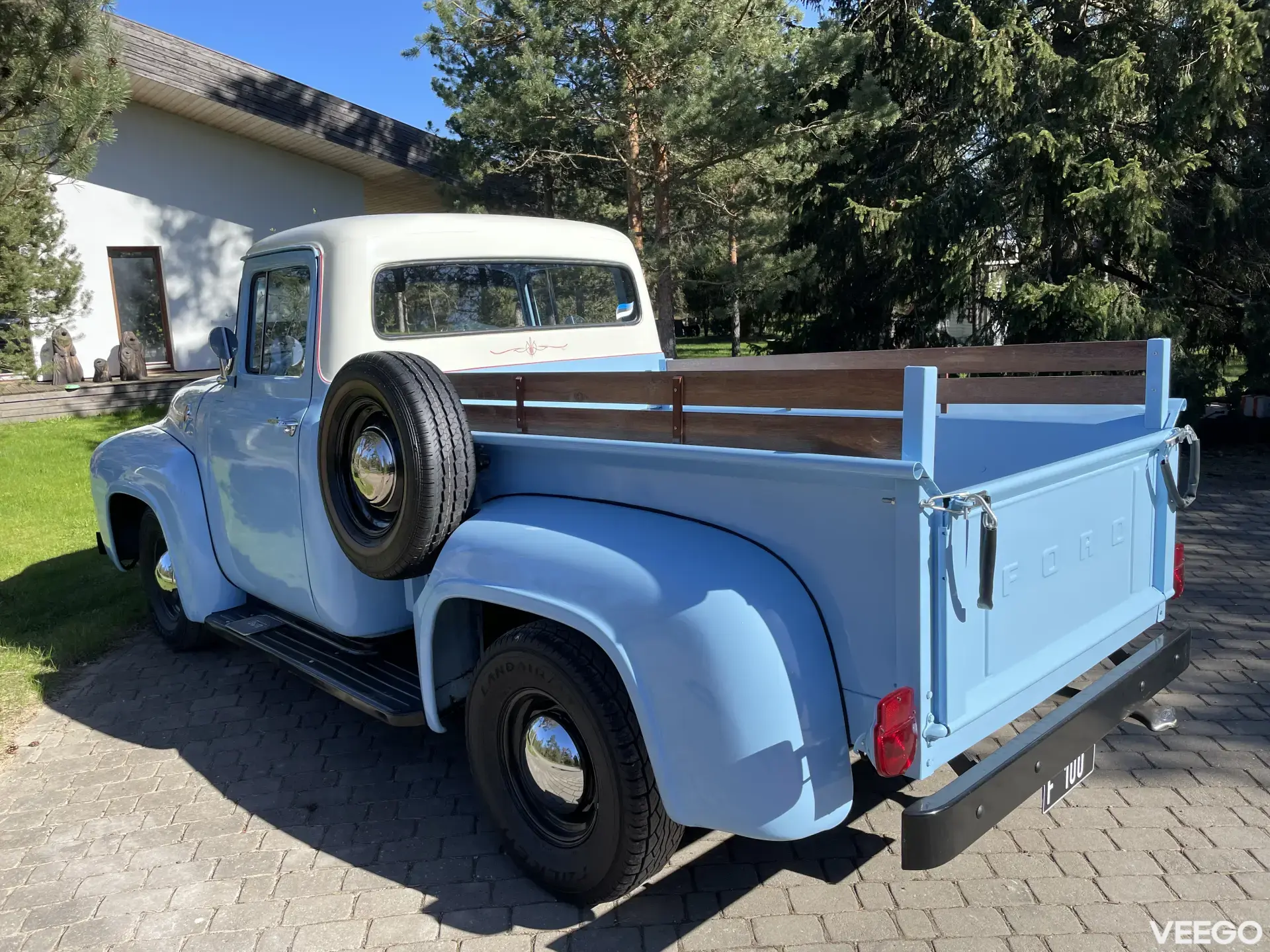 Ford F100 4.5 128kW