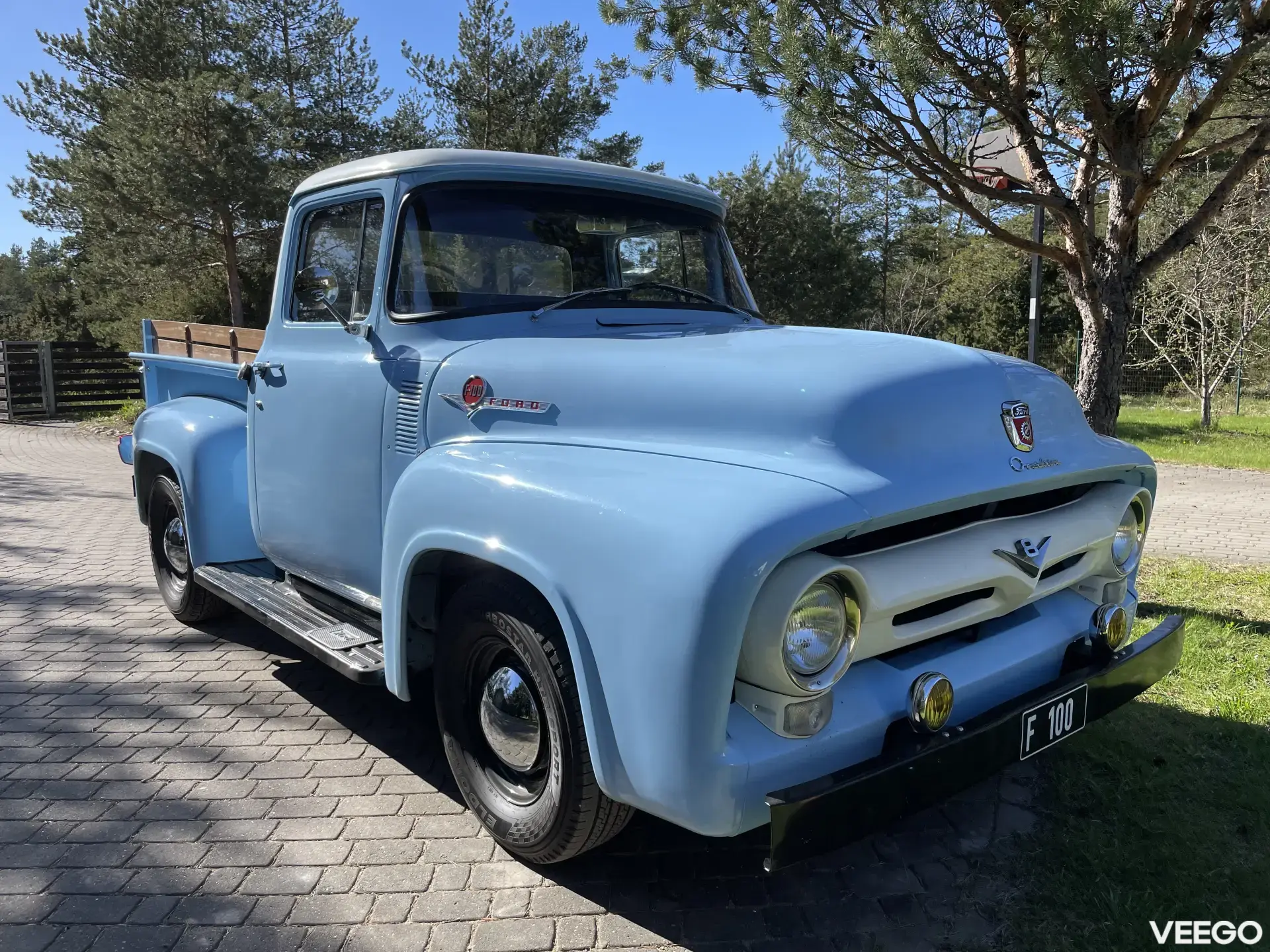 Ford F100 4.5 128kW